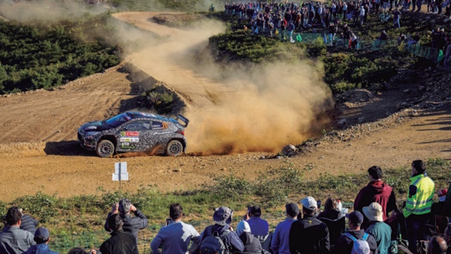 Rally em &Mort&aacute;gua