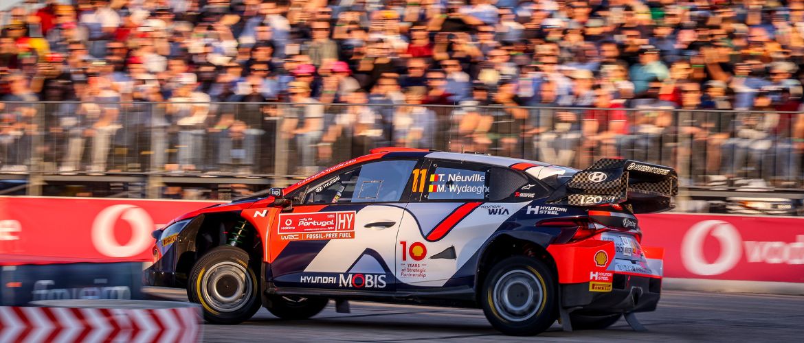 T. NEUVILLE